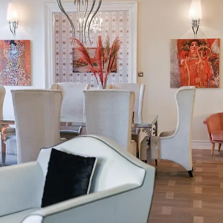 Luxury Premium Apartment With Gym & Spa Downtown Free Airport Shuttle 부다페스트
