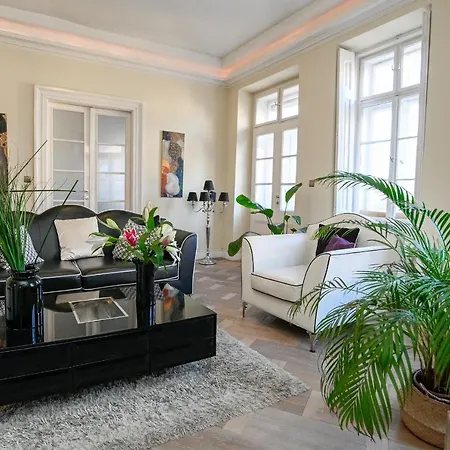 Luxury Premium Apartment With Gym & Spa Downtown Free Airport Shuttle 아파트 *